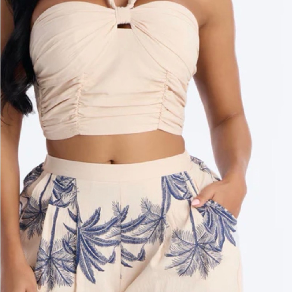 Two piece set - Picture 2 of 3